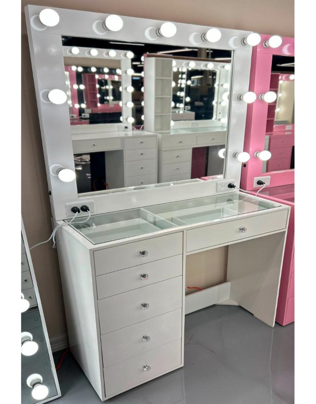 Untitled-design-2025-06-28T022609.054.png VANITY TORRE CON CRISTAL